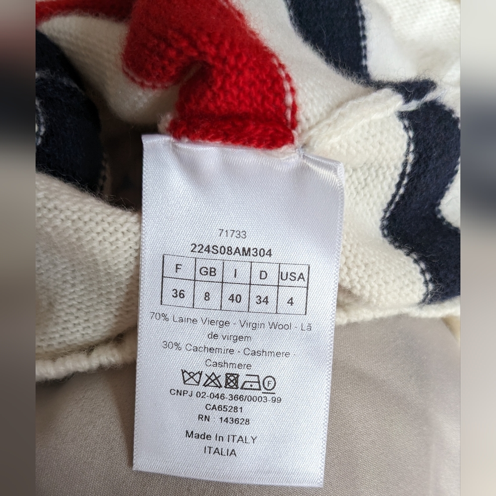 DIOR Knit Pullover. - Picture 7 of 7